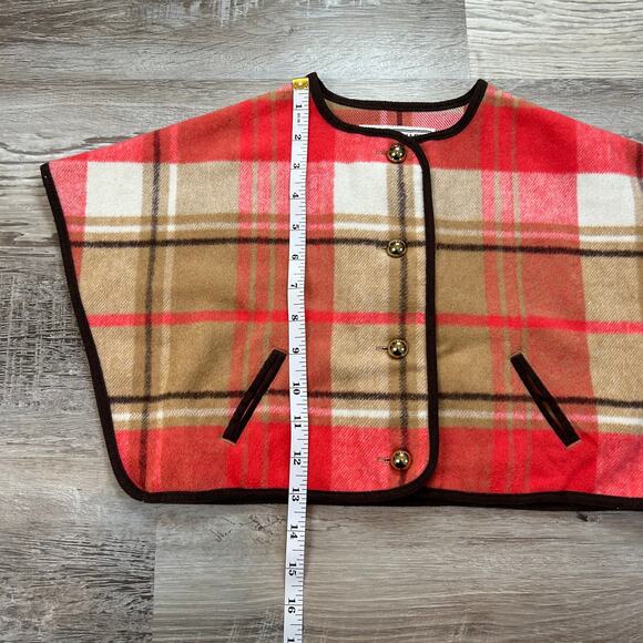 Janie & Jack Baby Plaid Cape Jacket 6–12 Months Red Tan Gold Button Fall Layer - Picture 8 of 8